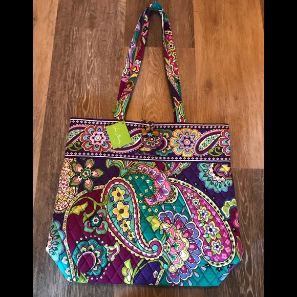 Vera Bradley Handbags - Vera Bradley Tote
